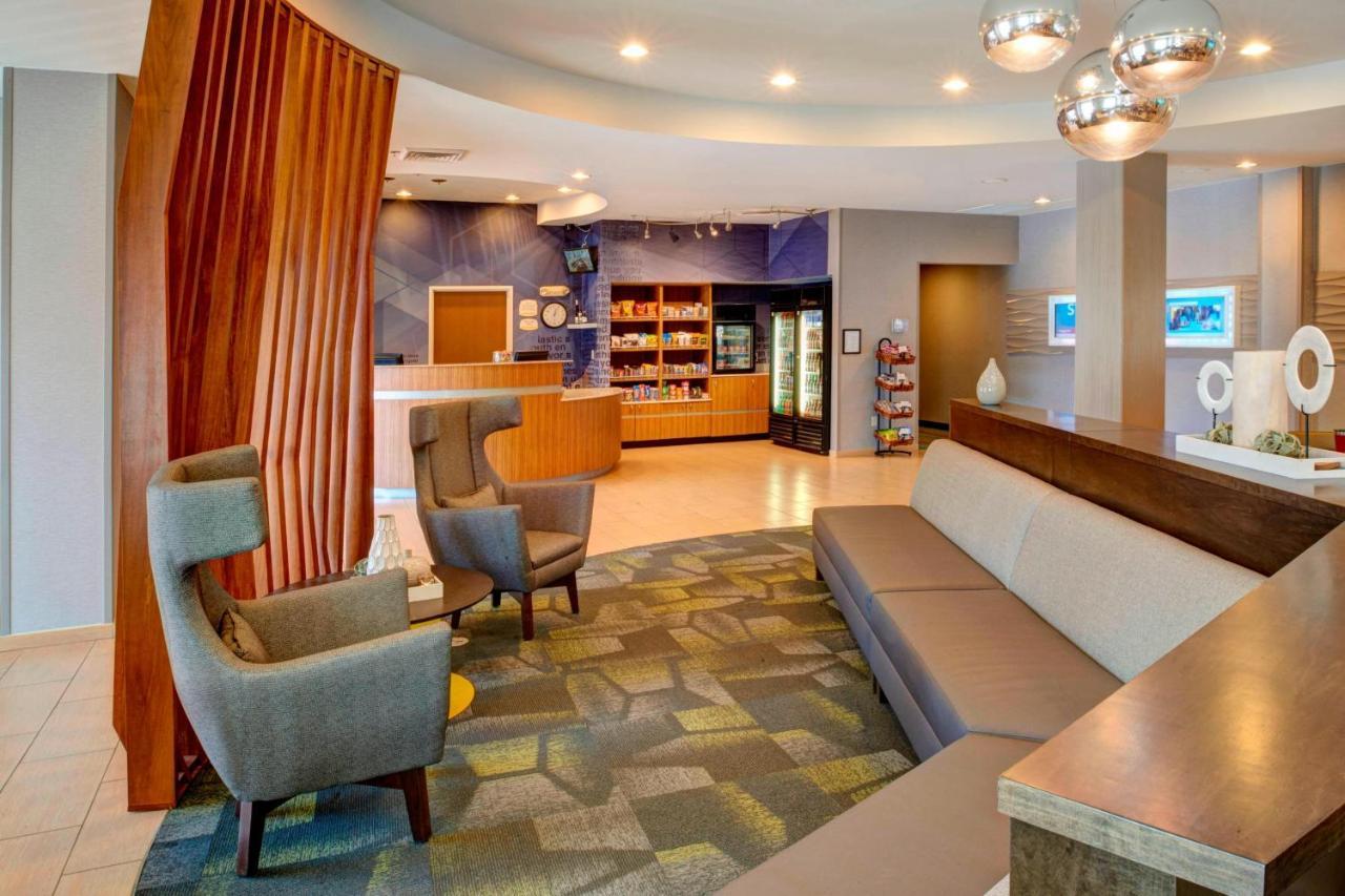 Springhill Suites St. Louis Brentwood מראה חיצוני תמונה